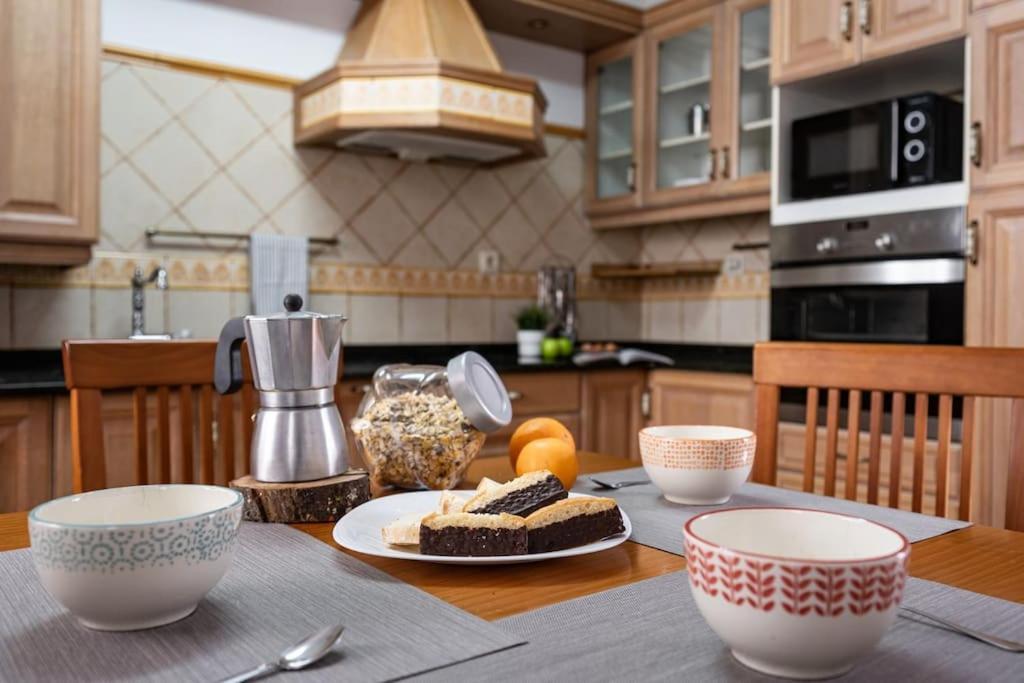 شقة Apartamento Chary خيخون المظهر الخارجي الصورة